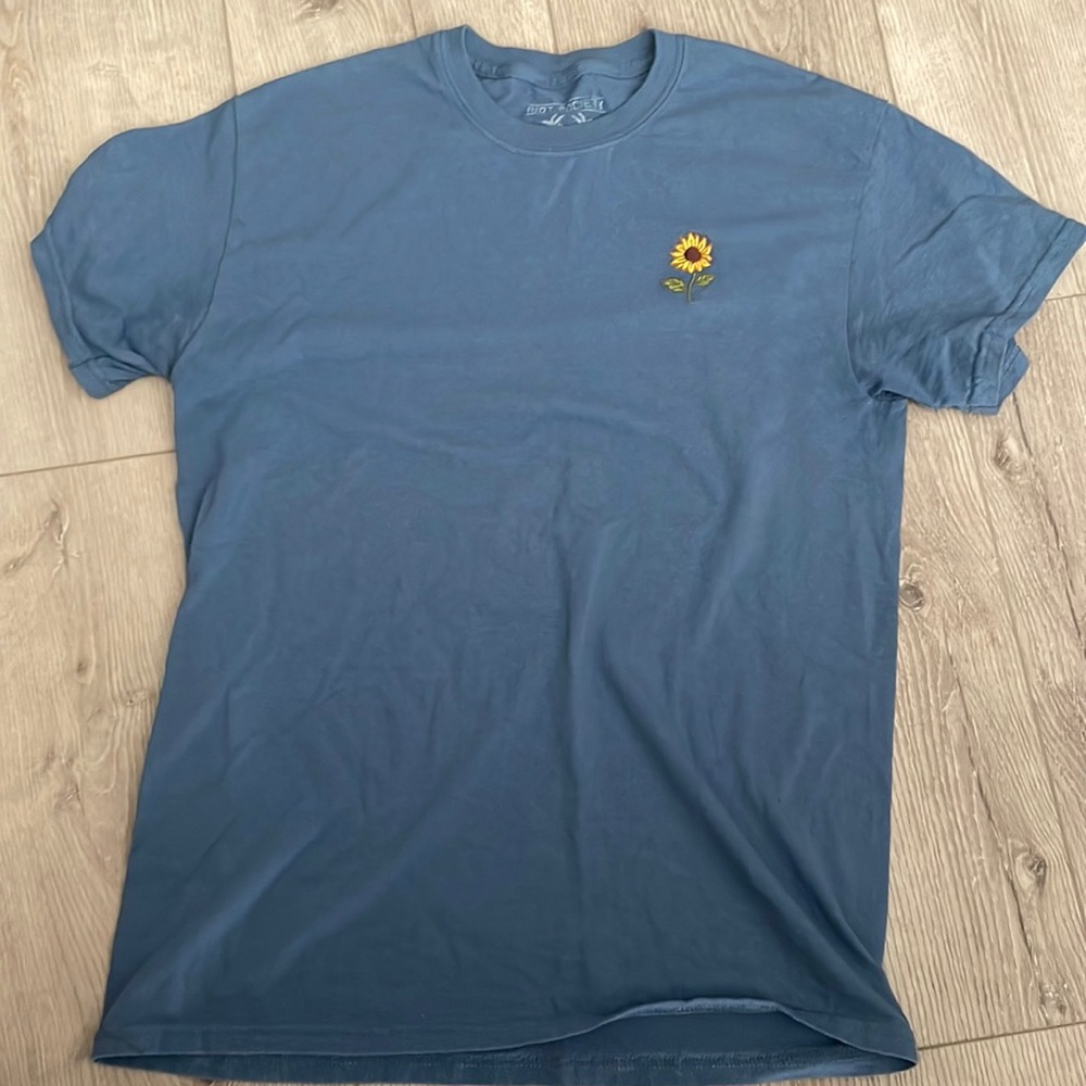 riot society blue sunflower shirt